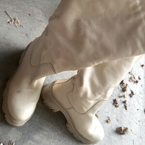 Bloomingdales boots